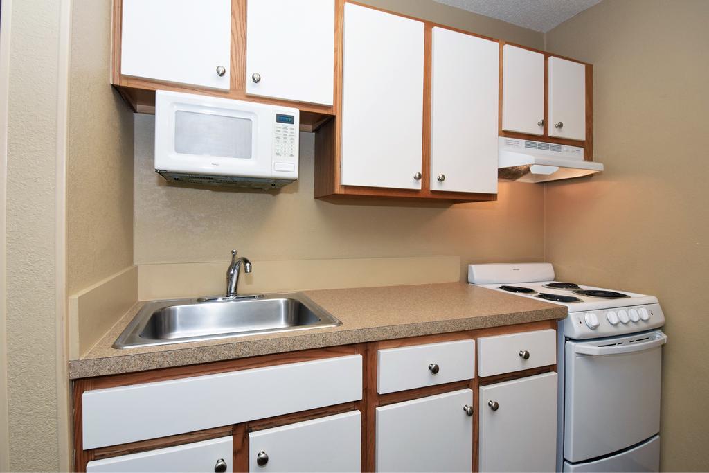 Candlewood Suites Jacksonville Southpoint Exterior photo